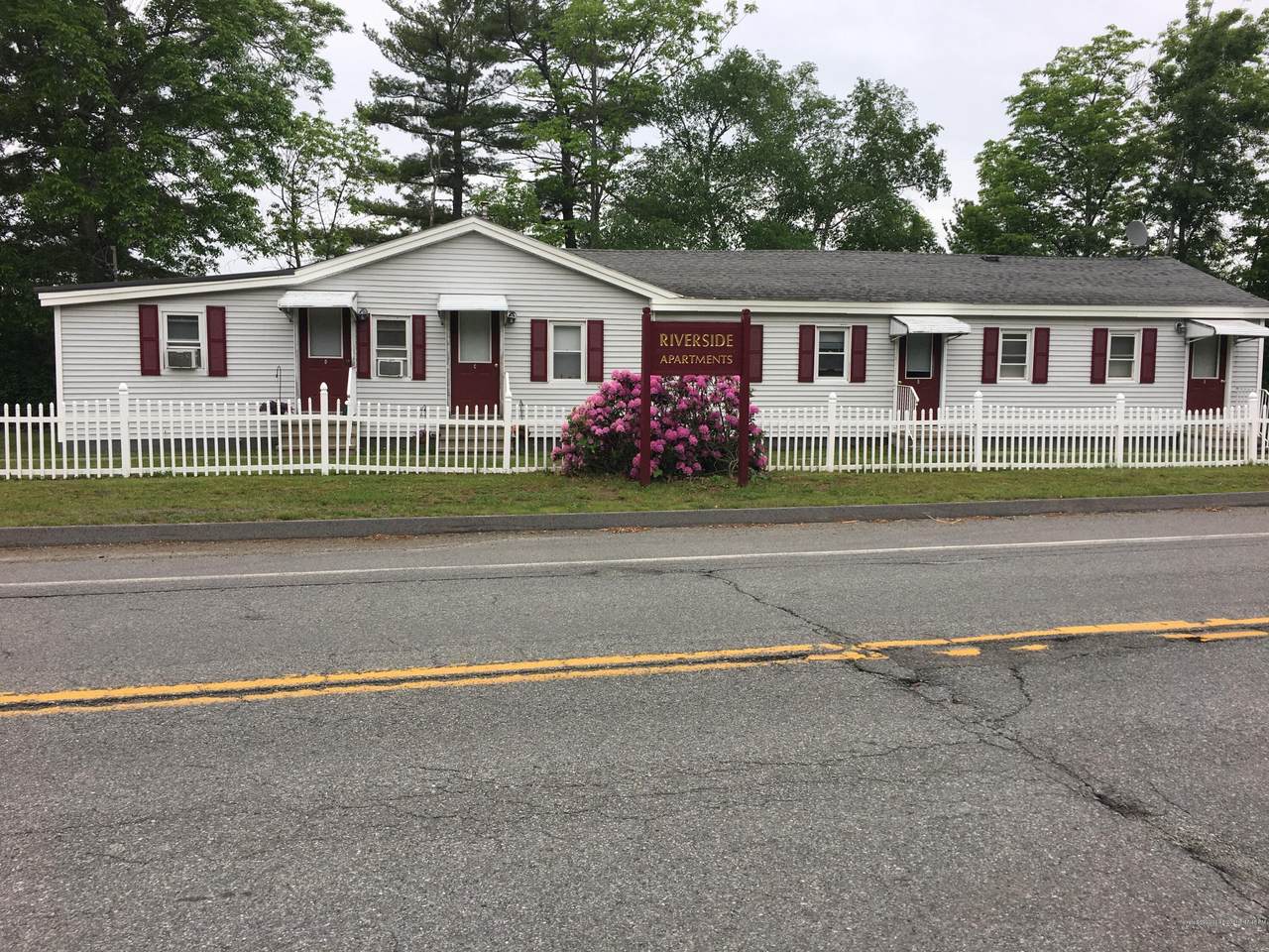 347 Main St - Photo 1