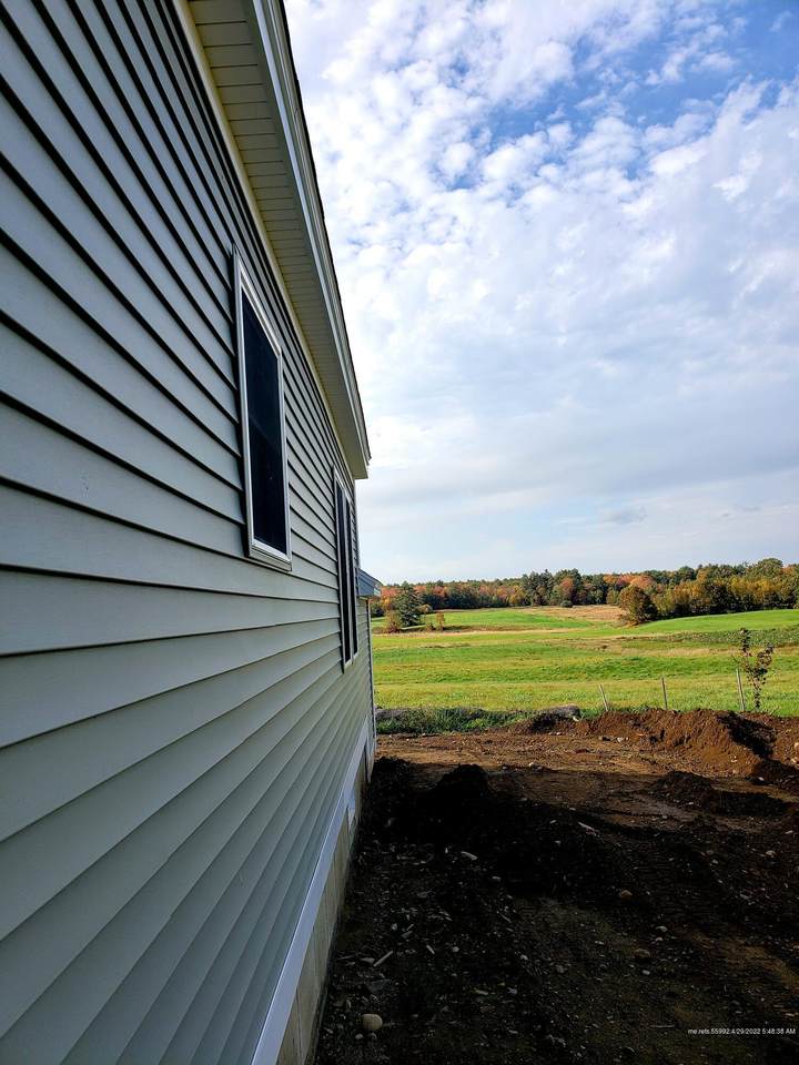 994 Portland Road - Photo 1
