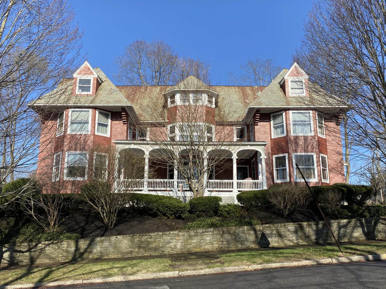 318 Brighton Avenue - Photo 1