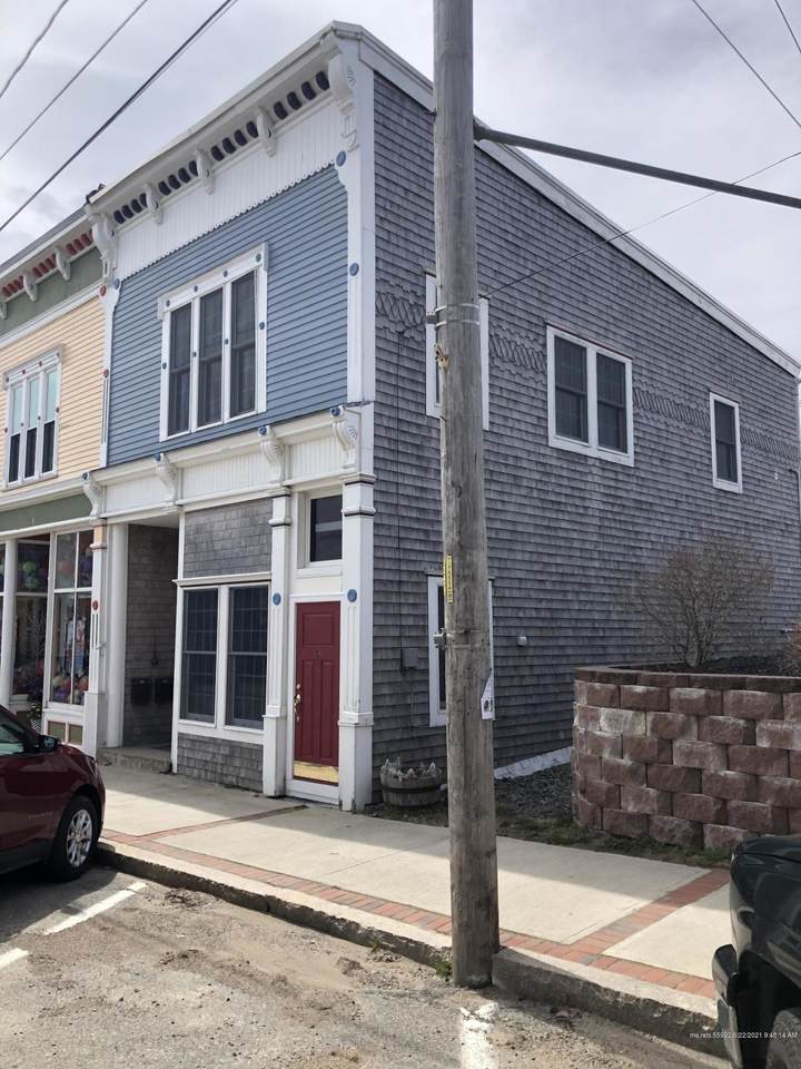 82 Water Street - Photo 1