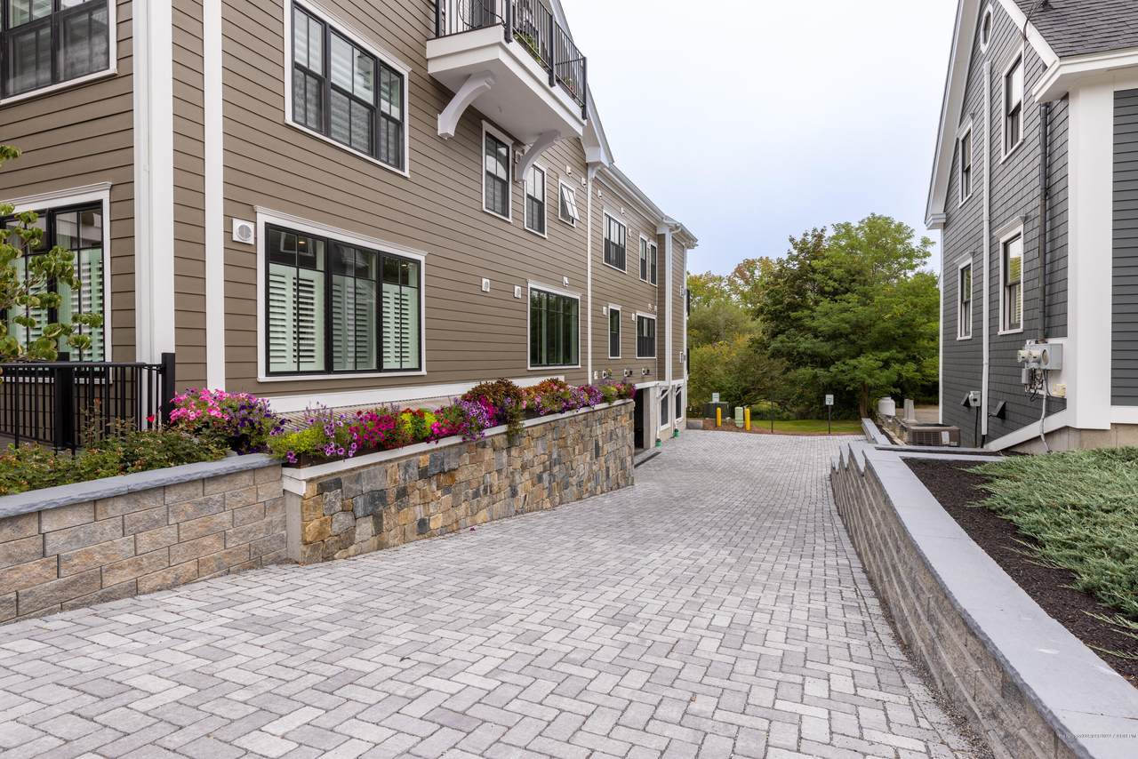298 York Street - Photo 1