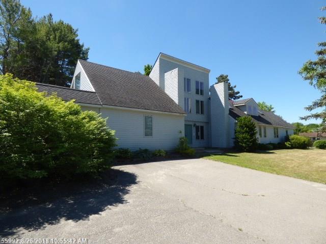 224 Parkway South - Photo 1