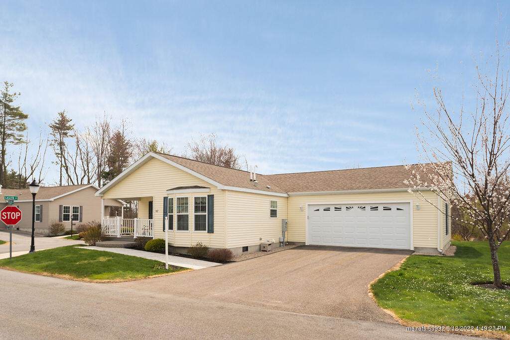 62 Caslyn Drive - Photo 1