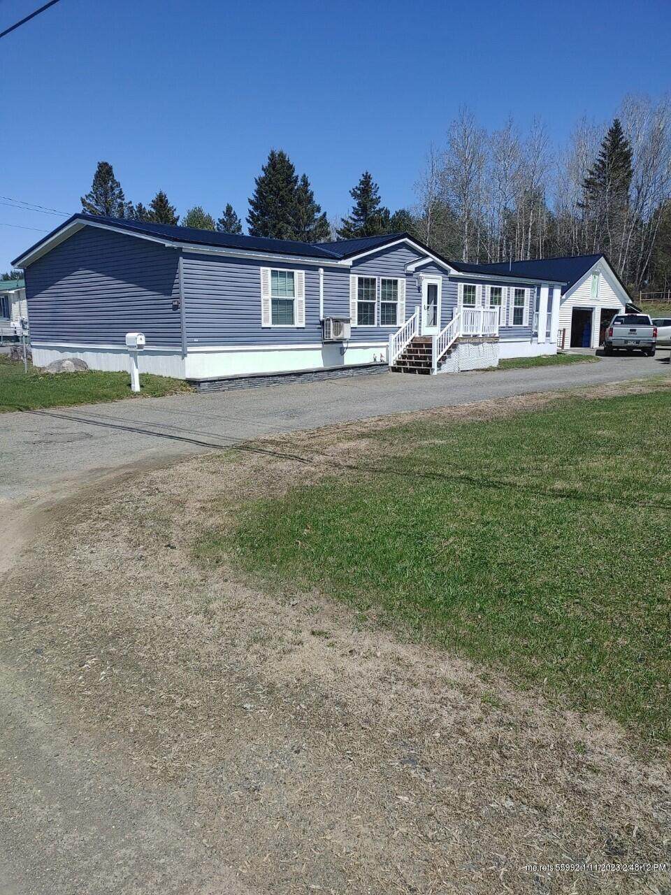 71 Pondview Street - Photo 1