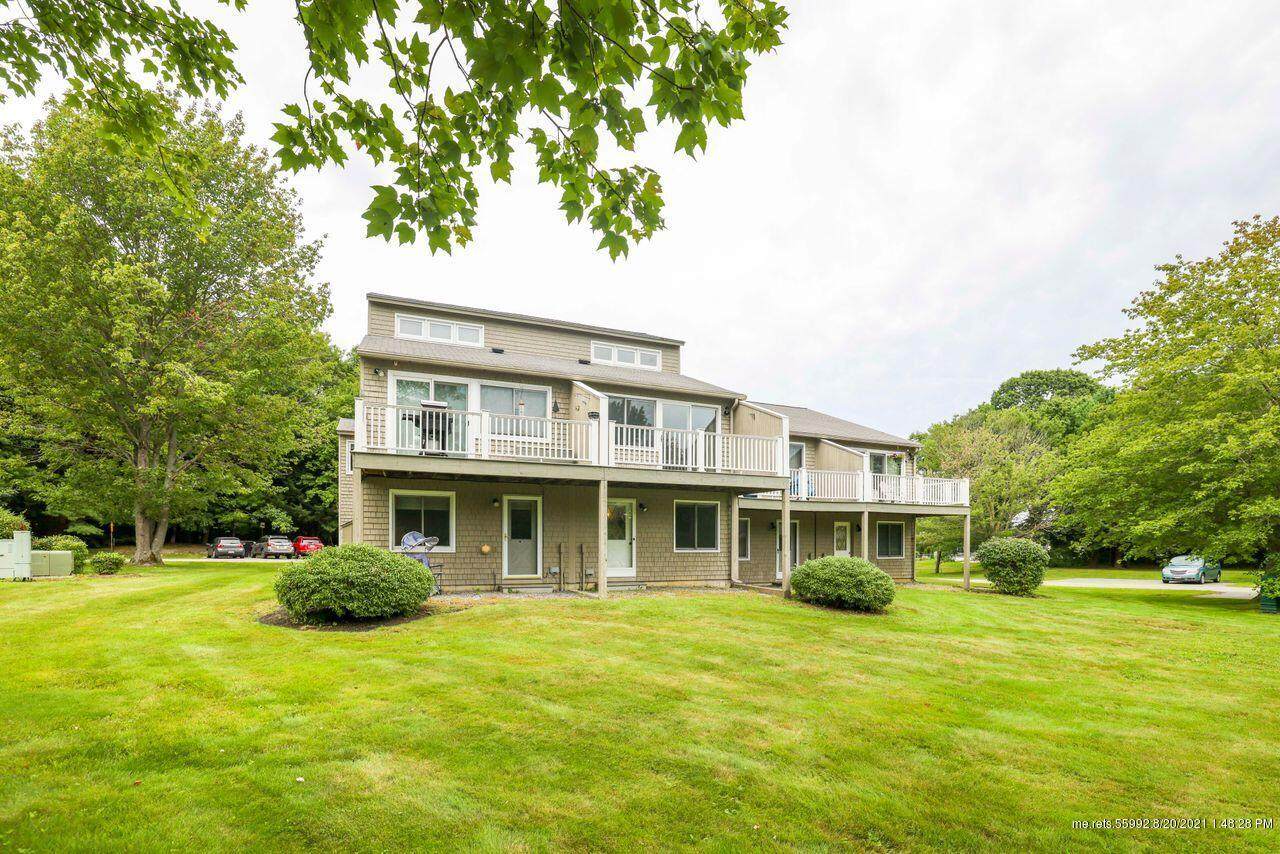 9 Fairway Drive - Photo 1