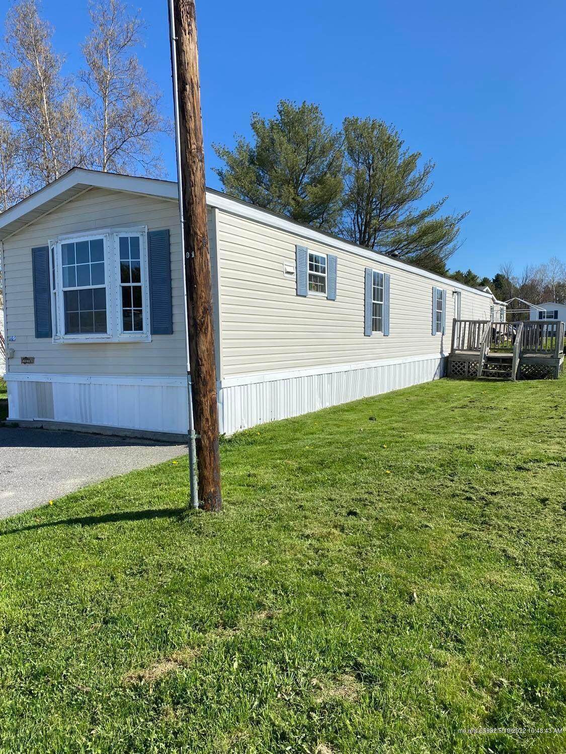 22 Sarah Avenue - Photo 1