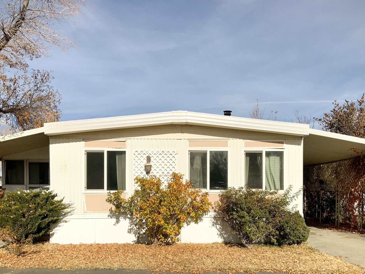 2267 Edinburgh Avenue - Photo 1