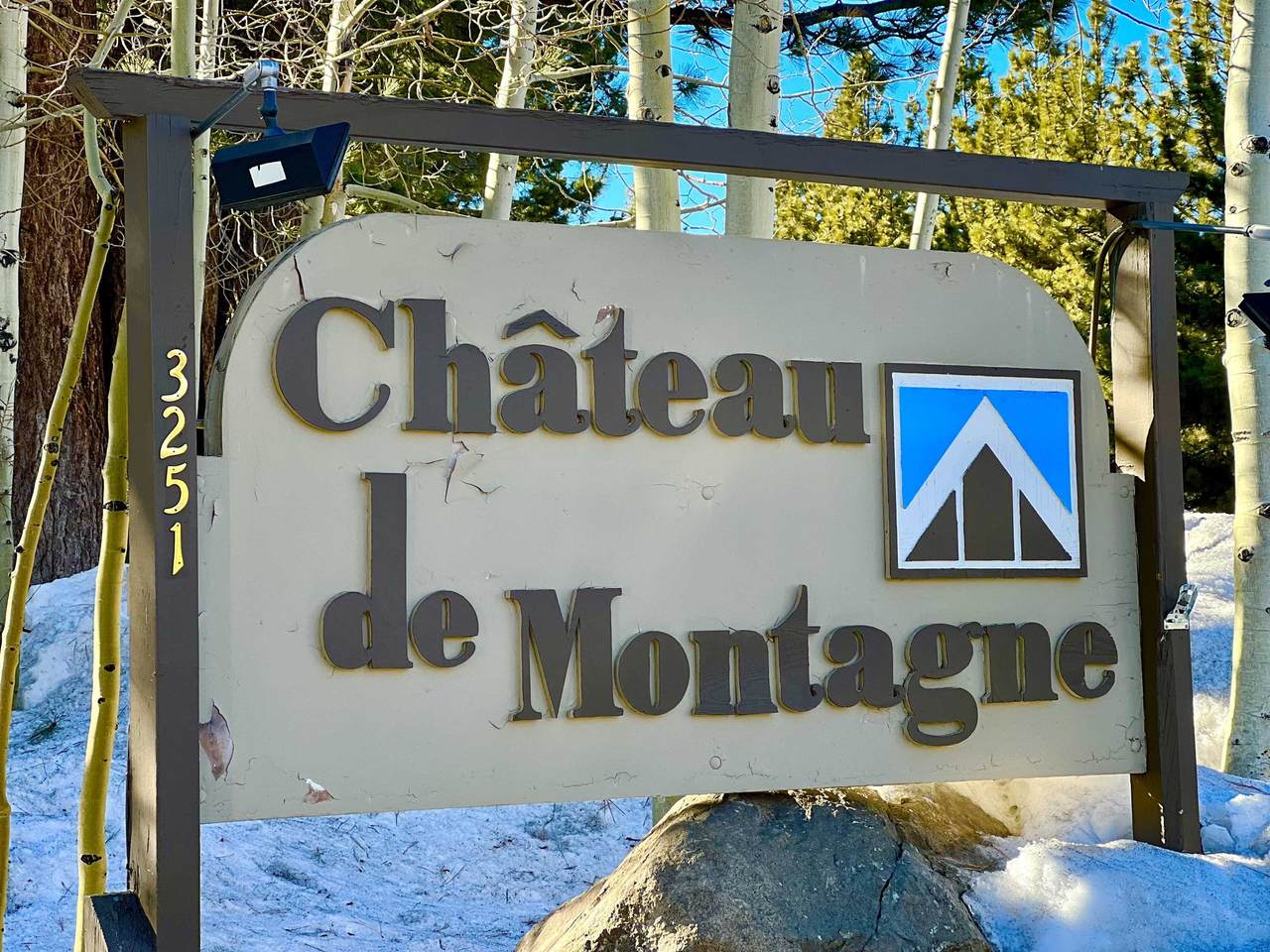 3251 Chateau Road - Photo 1
