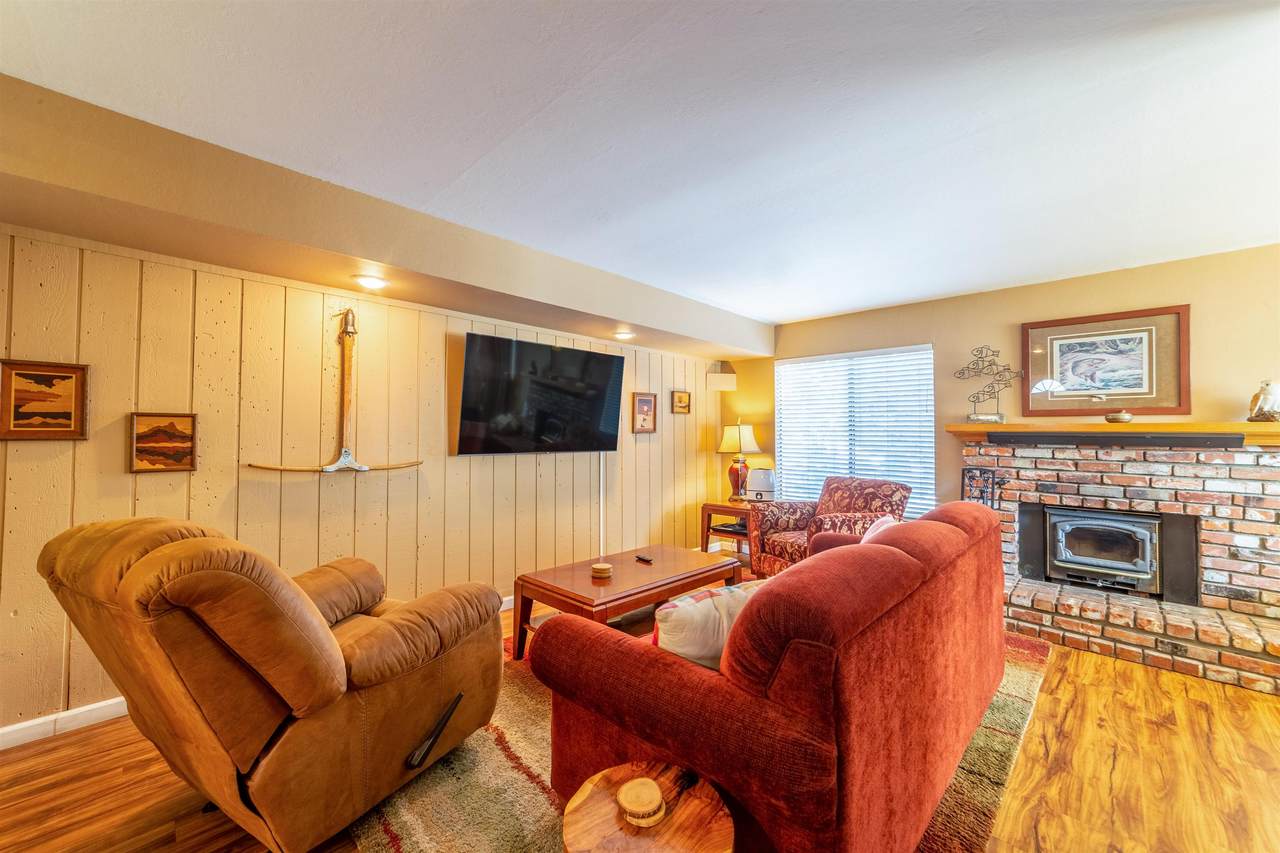 244 Lakeview Blvd - Photo 1