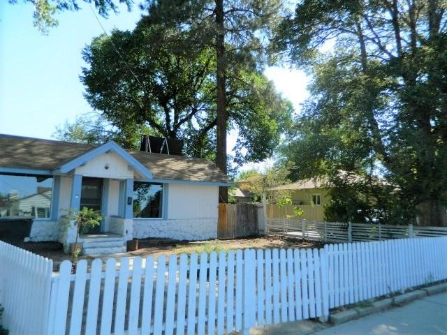 316 Line Street - Photo 1