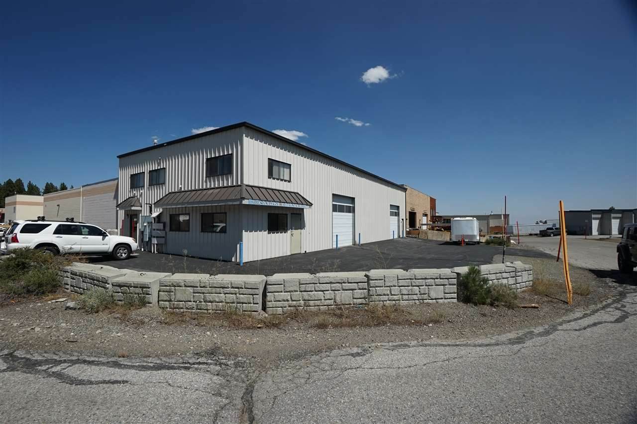465 Commerce Circle - Photo 1