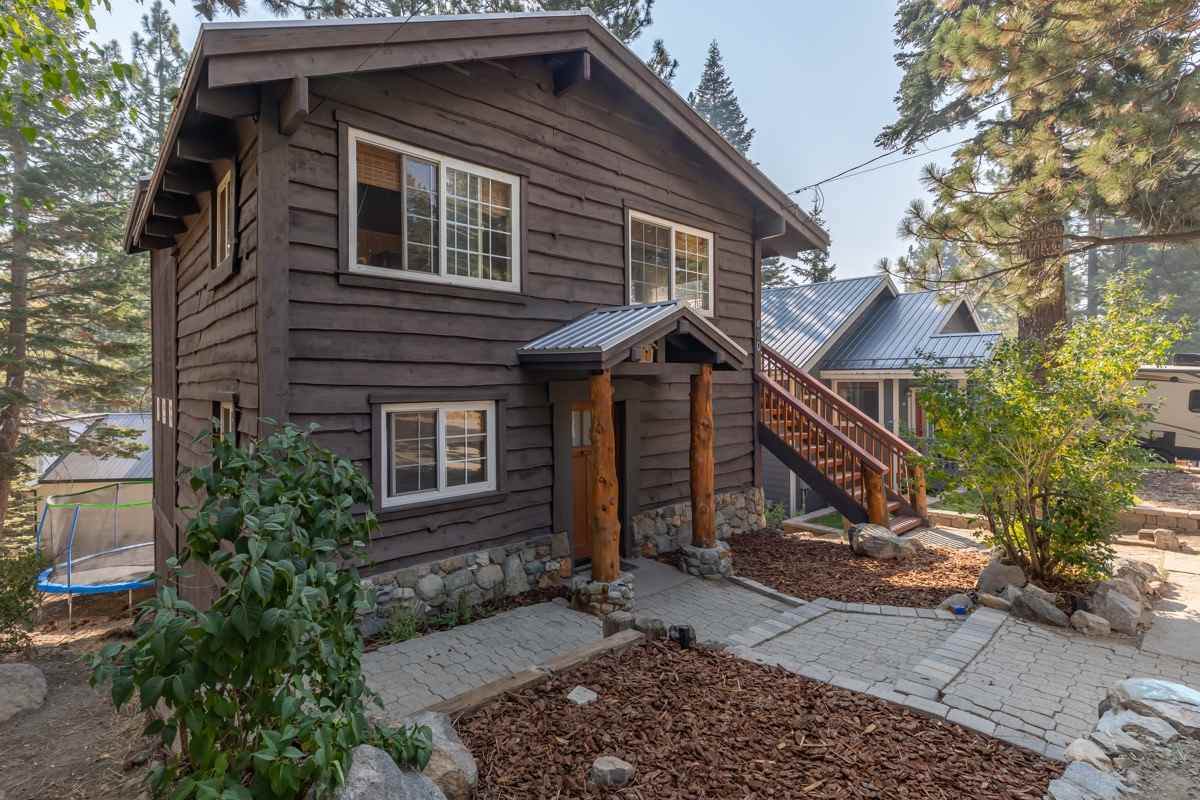 420 Pinecrest Avenue - Photo 1