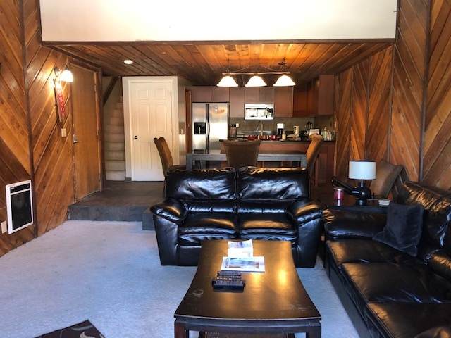 273 Rainbow Lane - Photo 1