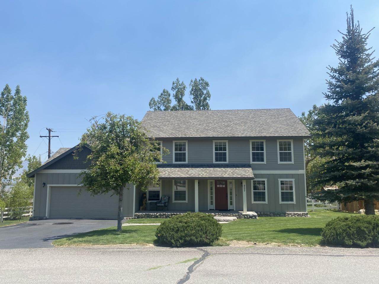 207 Aspen Terrace - Photo 1