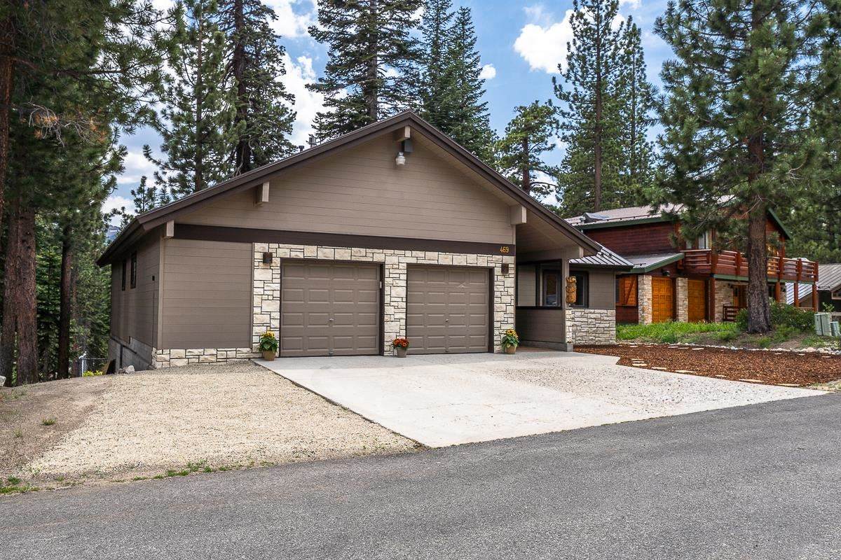 469 Hillside Drive - Photo 1