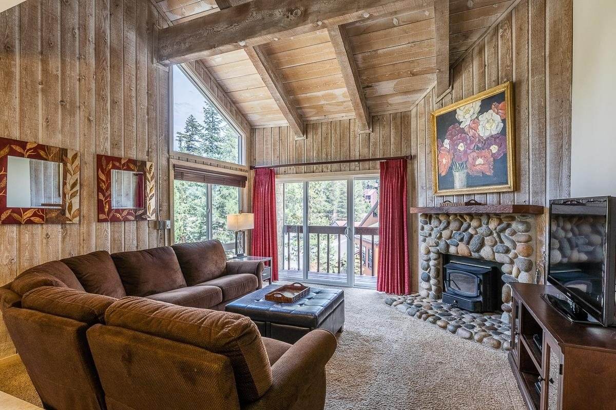 273 Rainbow Lane - Photo 1