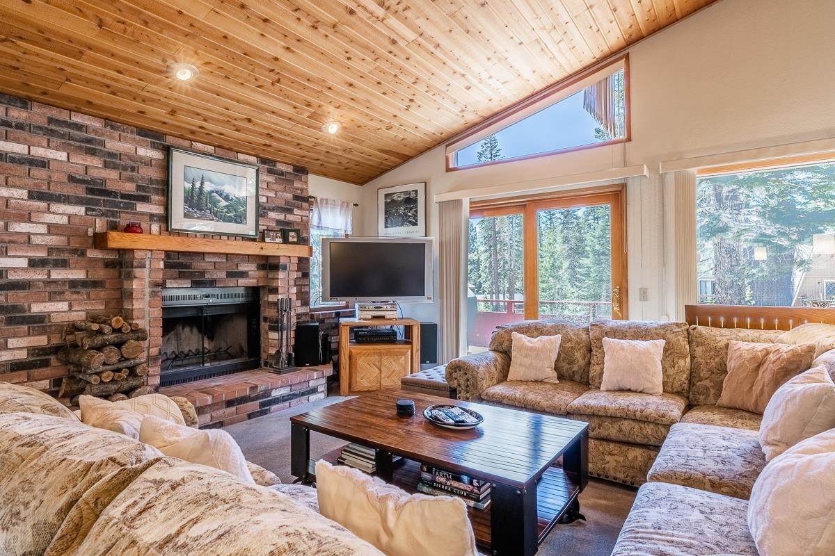 178 Twin Lakes Lane - Photo 1