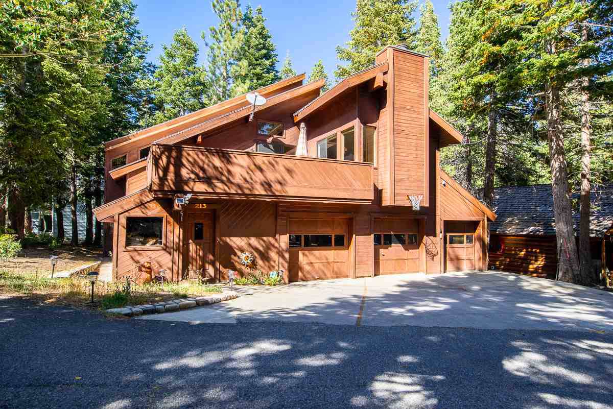 213 Tamarack Ln - Photo 1