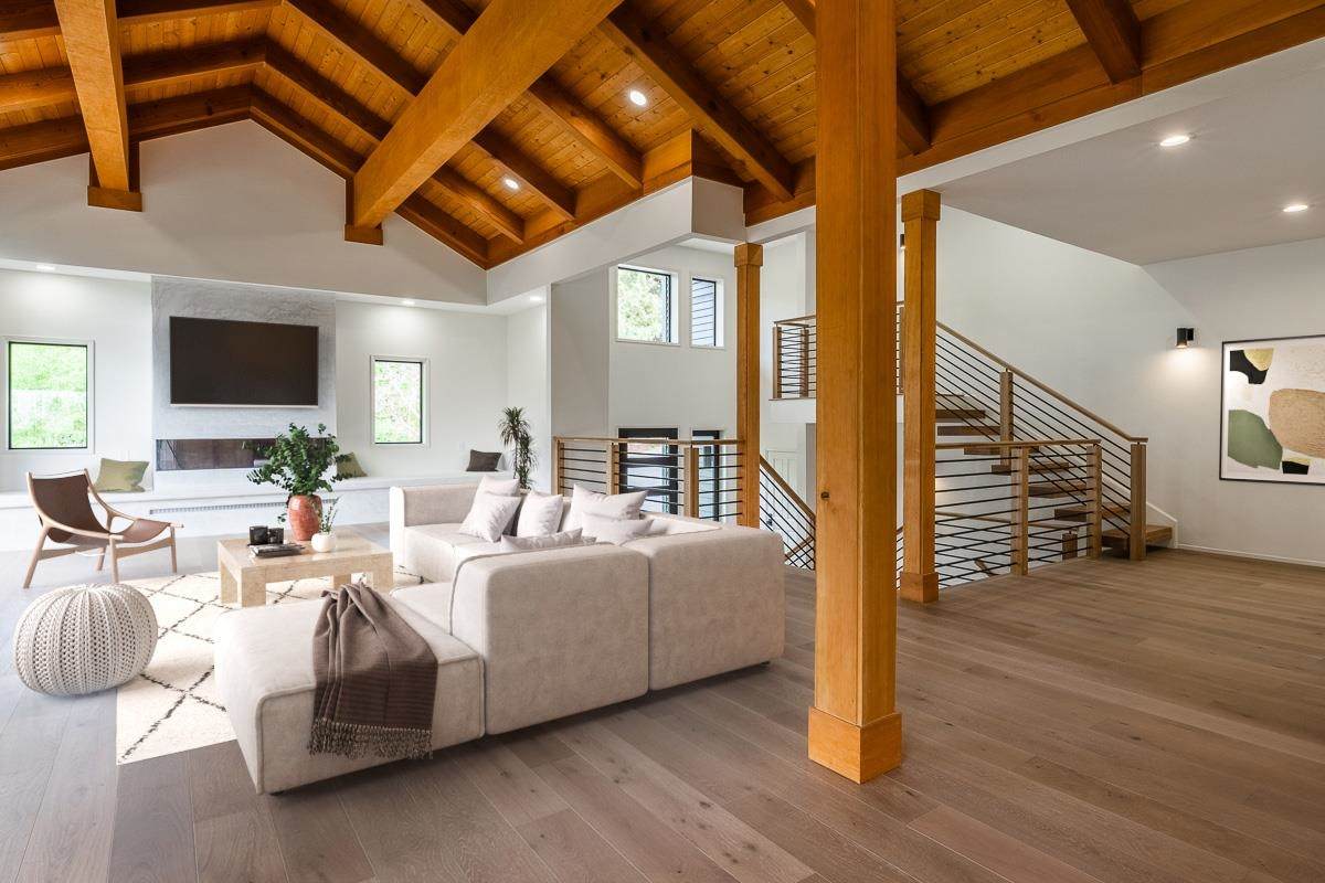 400 Cedar Crest Court - Photo 1
