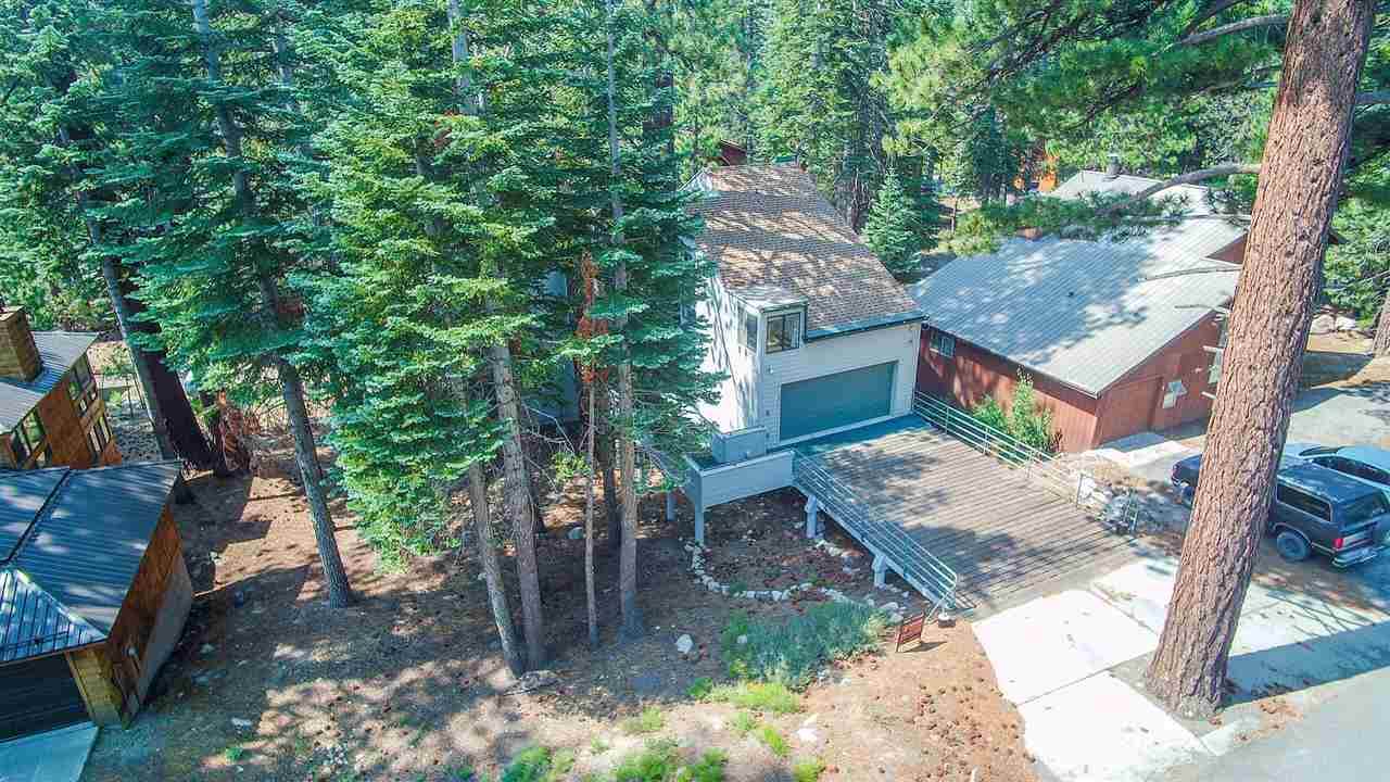 343 Grindelwald Road - Photo 1