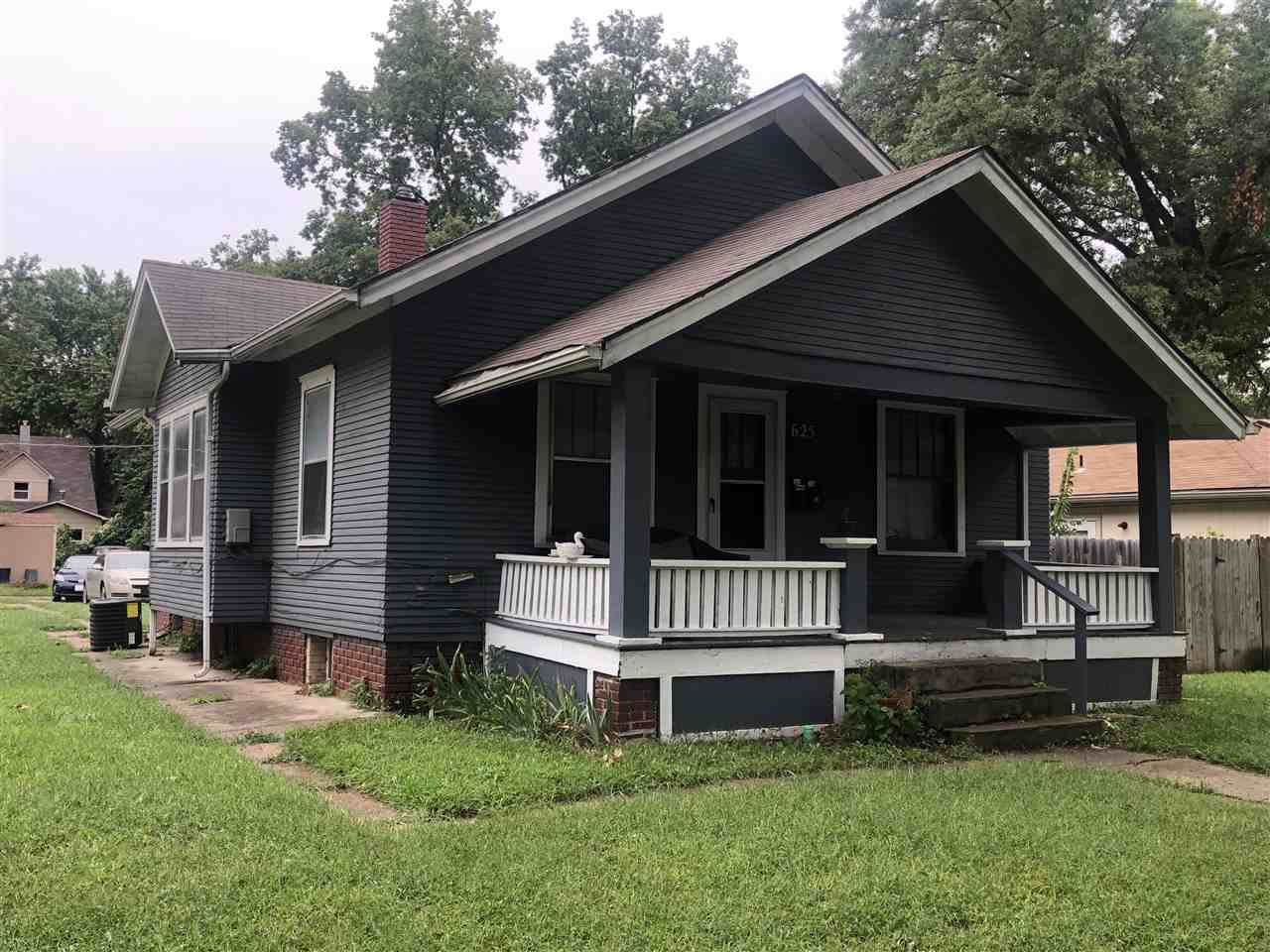 625 Bluemont - Photo 1