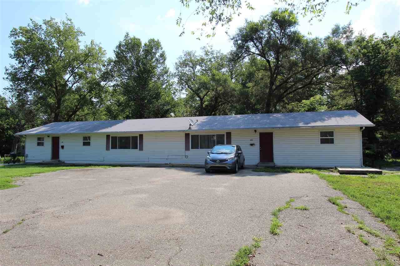 635 11th Street - Photo 1