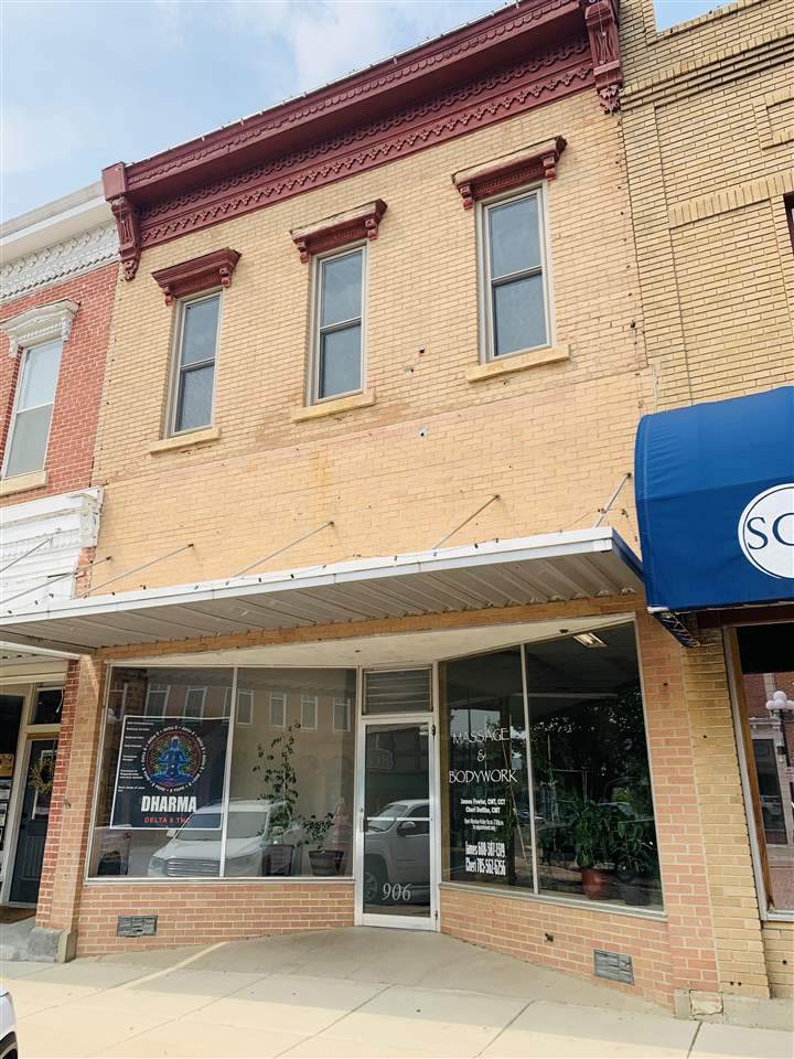 906 Broadway Street - Photo 1