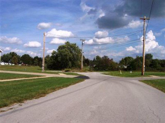 716 Senior Drive - Photo 1