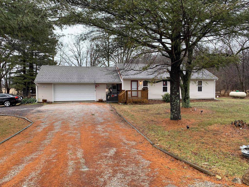 8004 County Road 40 - Photo 1