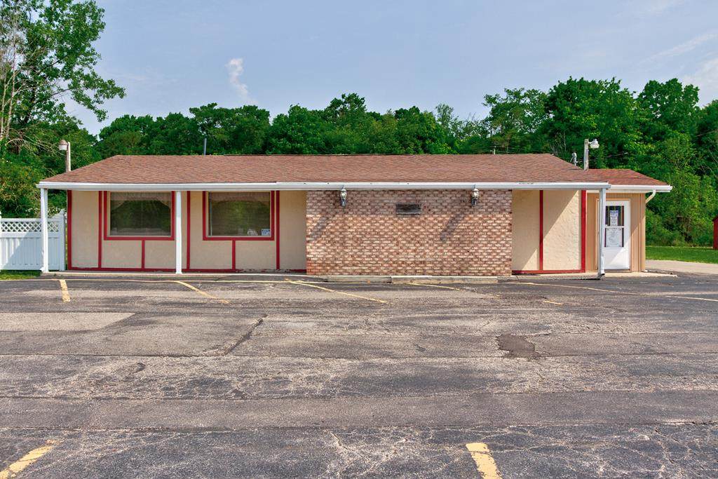 3080 Park Ave. - Photo 1