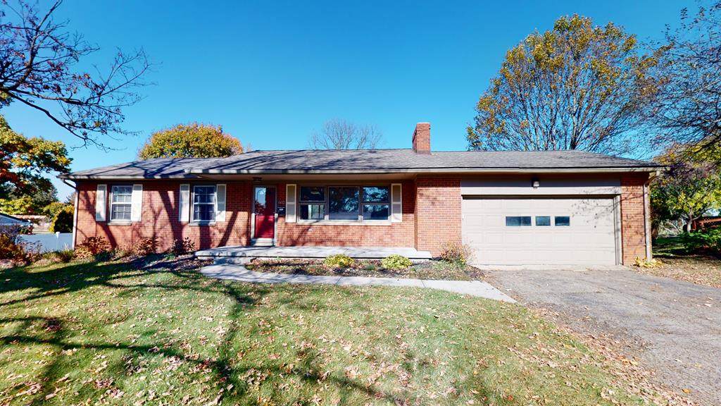 602 Fuhrer Ave - Photo 1