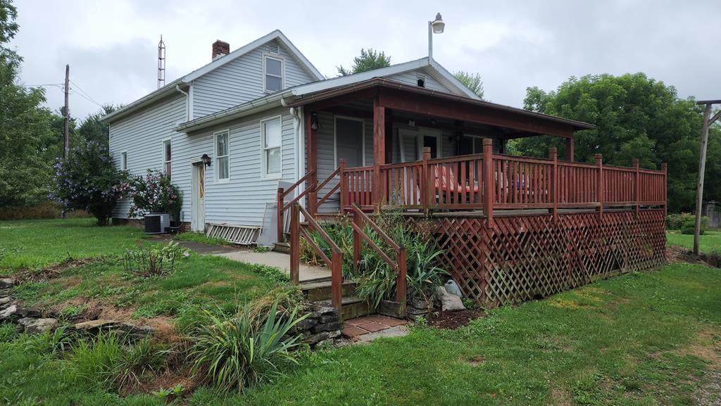 935 Reid - Photo 1