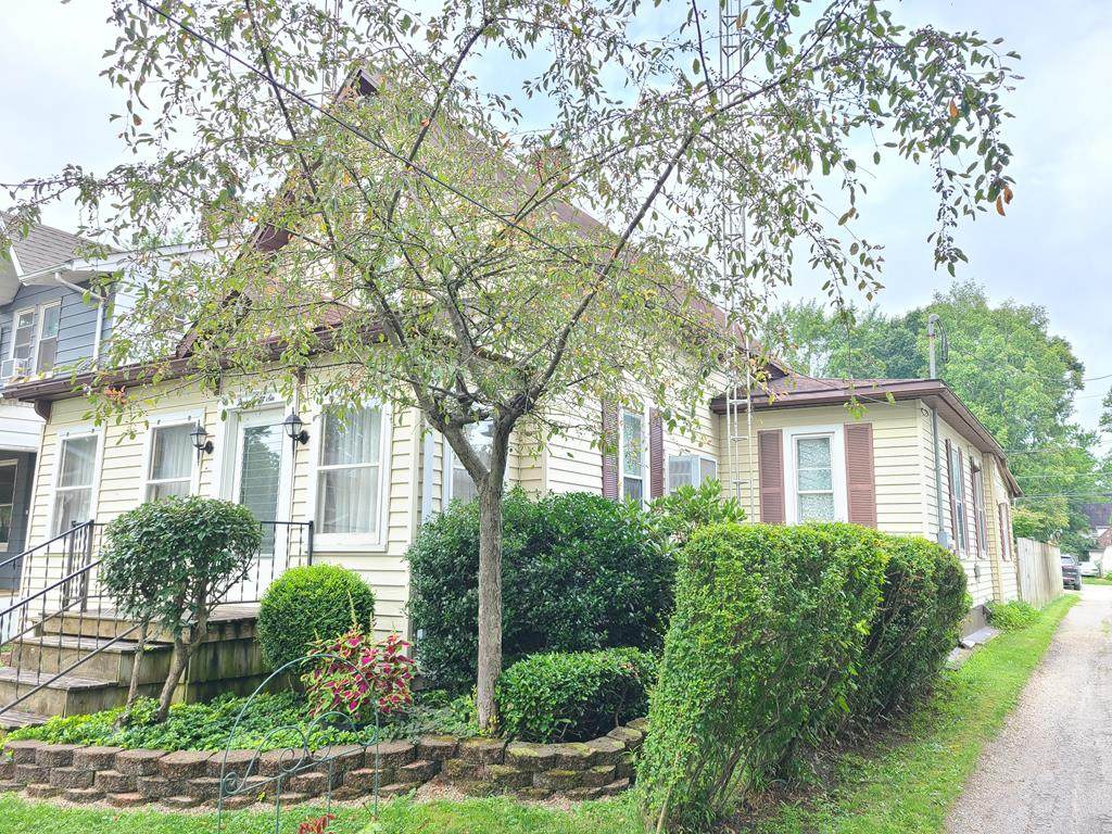 346 Columbus Street - Photo 1