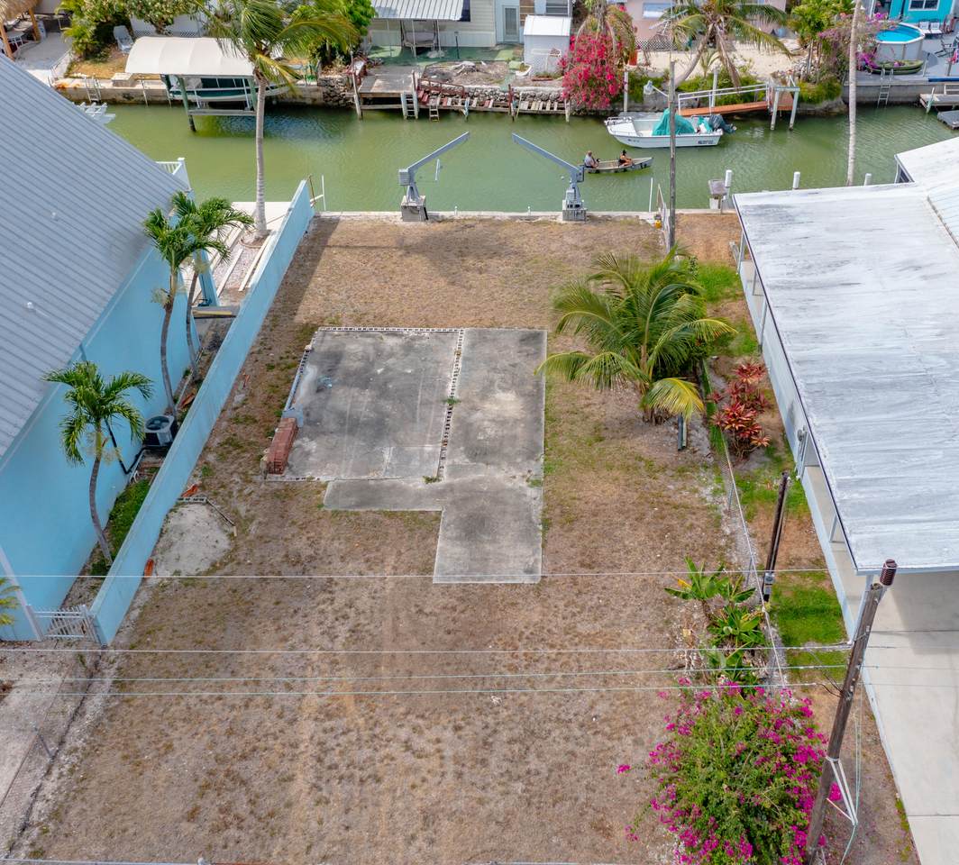0 Coconut Ave - Photo 1