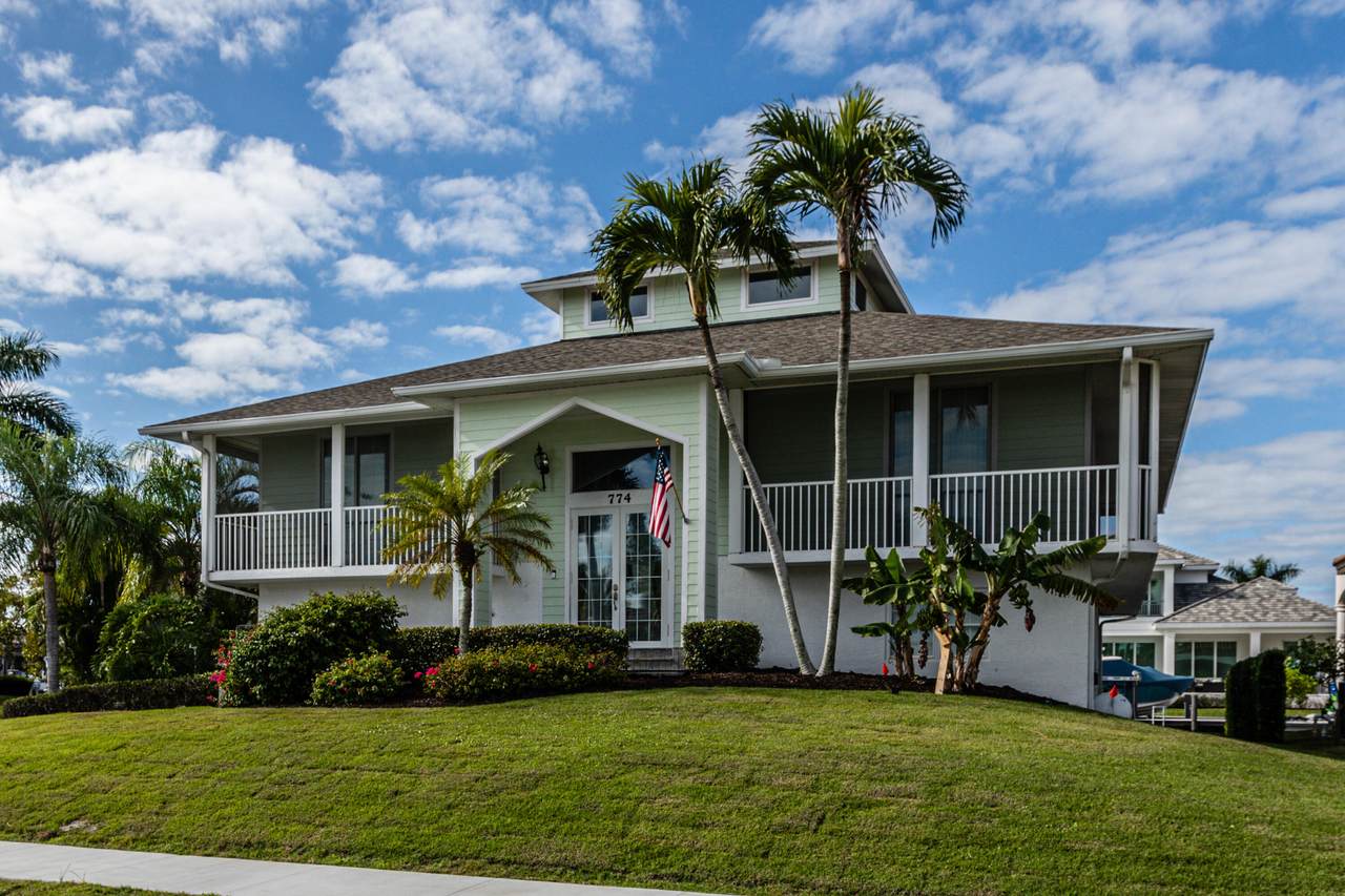 774 Pelican Court - Photo 1