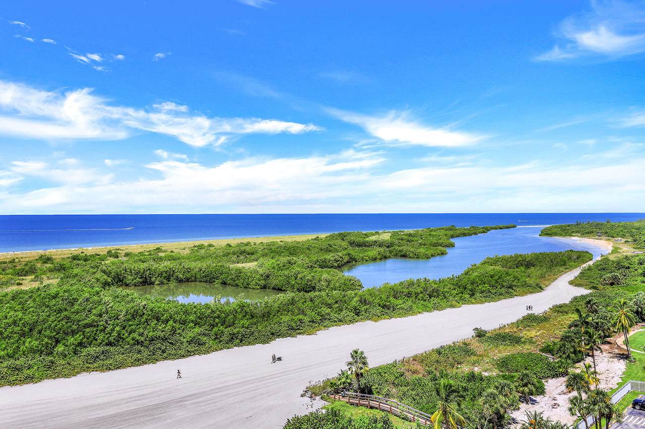 320 Seaview Court - Photo 1