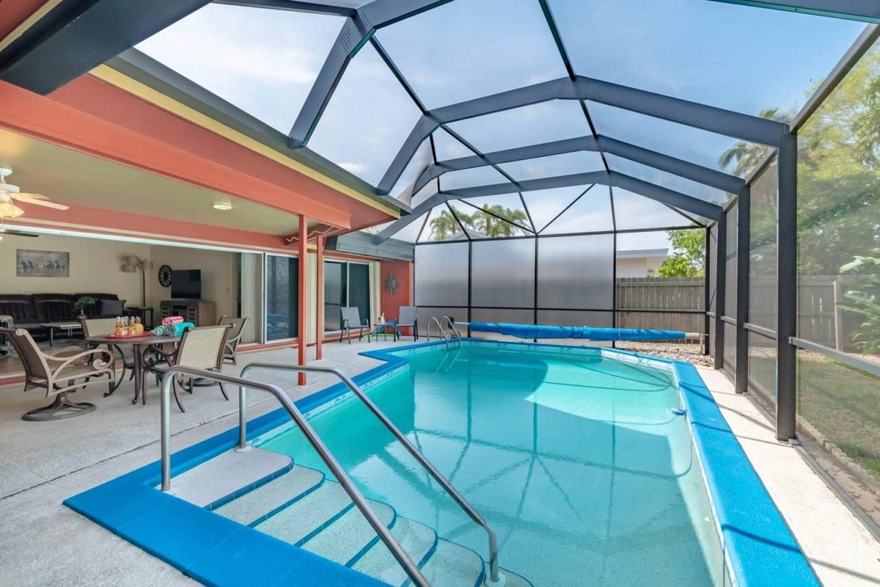 420 Collier Boulevard - Photo 1