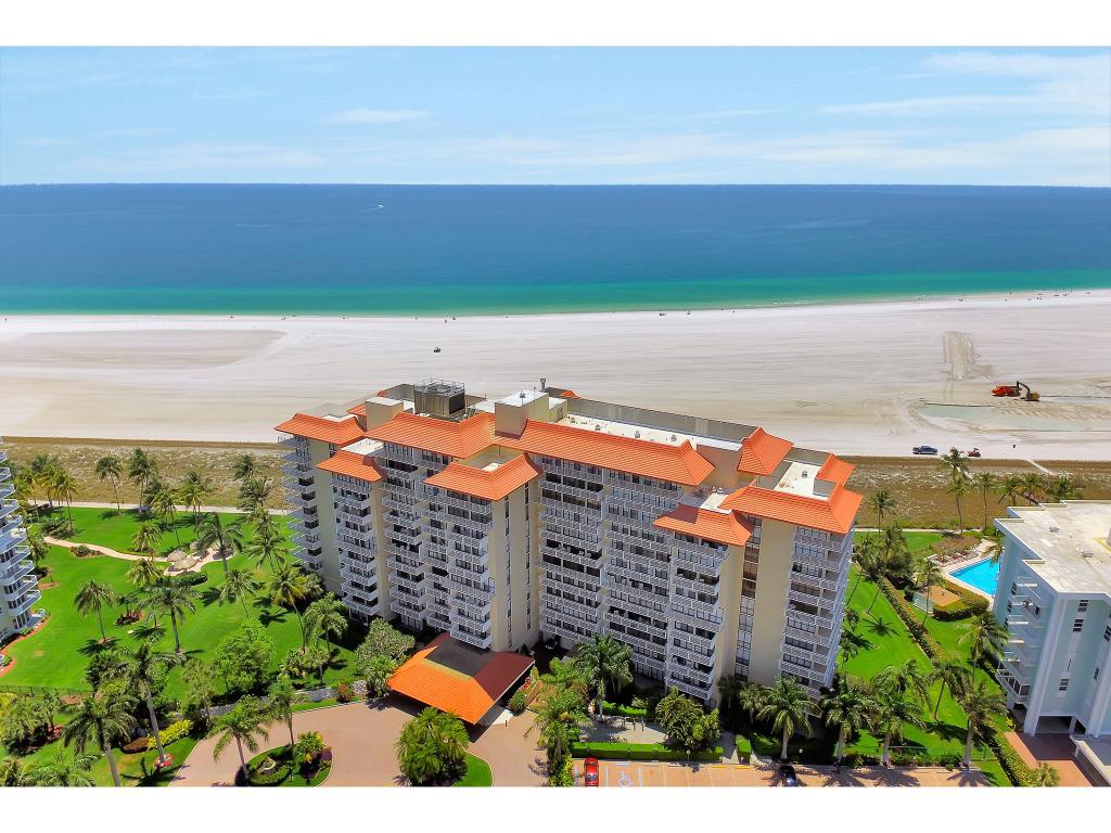 180 Seaview Court - Photo 1