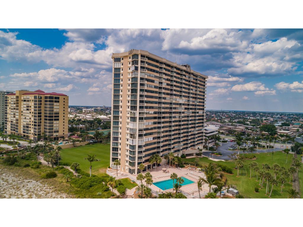 58 Collier Boulevard - Photo 1
