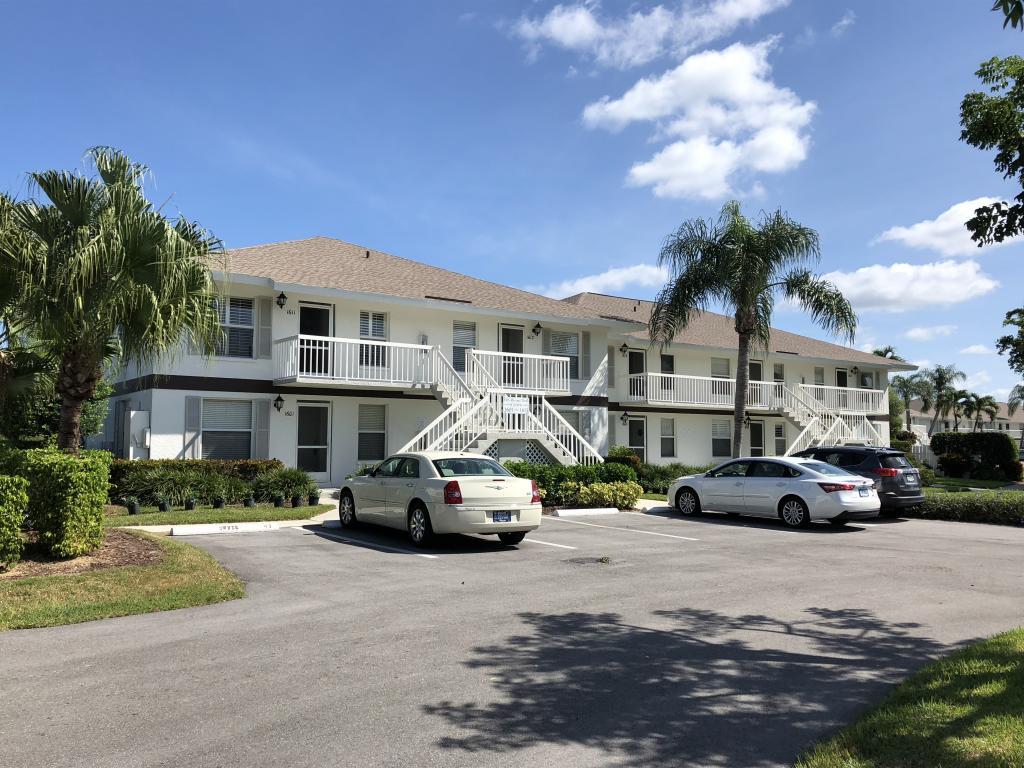 1365 Mainsail Drive - Photo 1