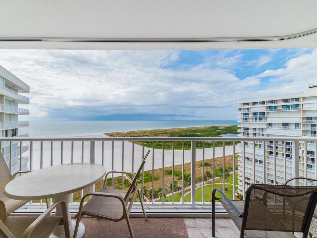260 Seaview Court - Photo 1