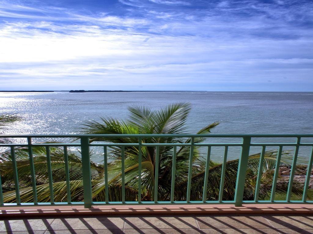 970 Cape Marco Drive - Photo 1