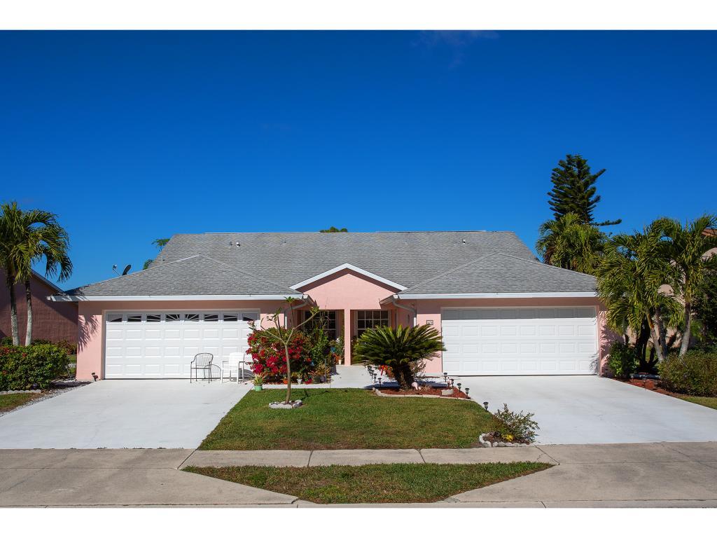 575 Saint Andrews Boulevard - Photo 1