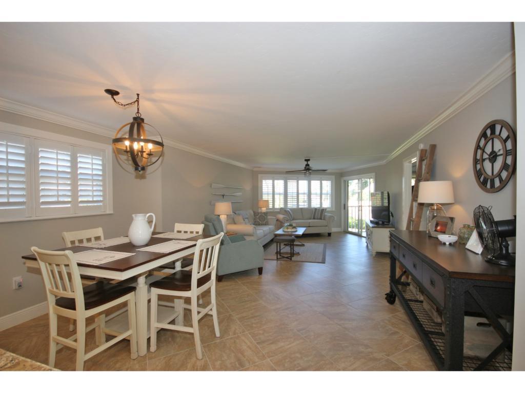 270 Collier Boulevard - Photo 1