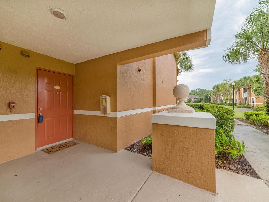 1820 Florida Club Circle - Photo 1