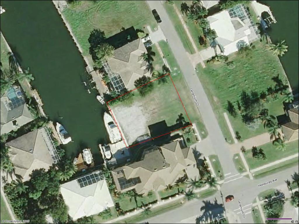 206 Geranium Court - Photo 1