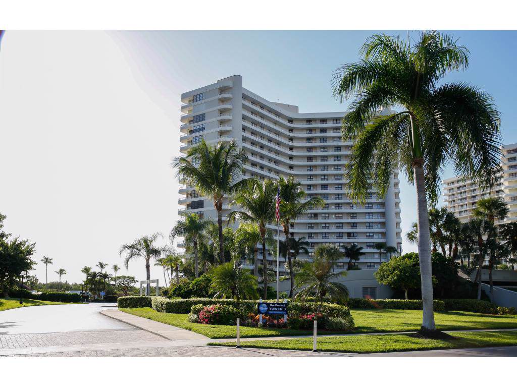 380 Seaview Court - Photo 1