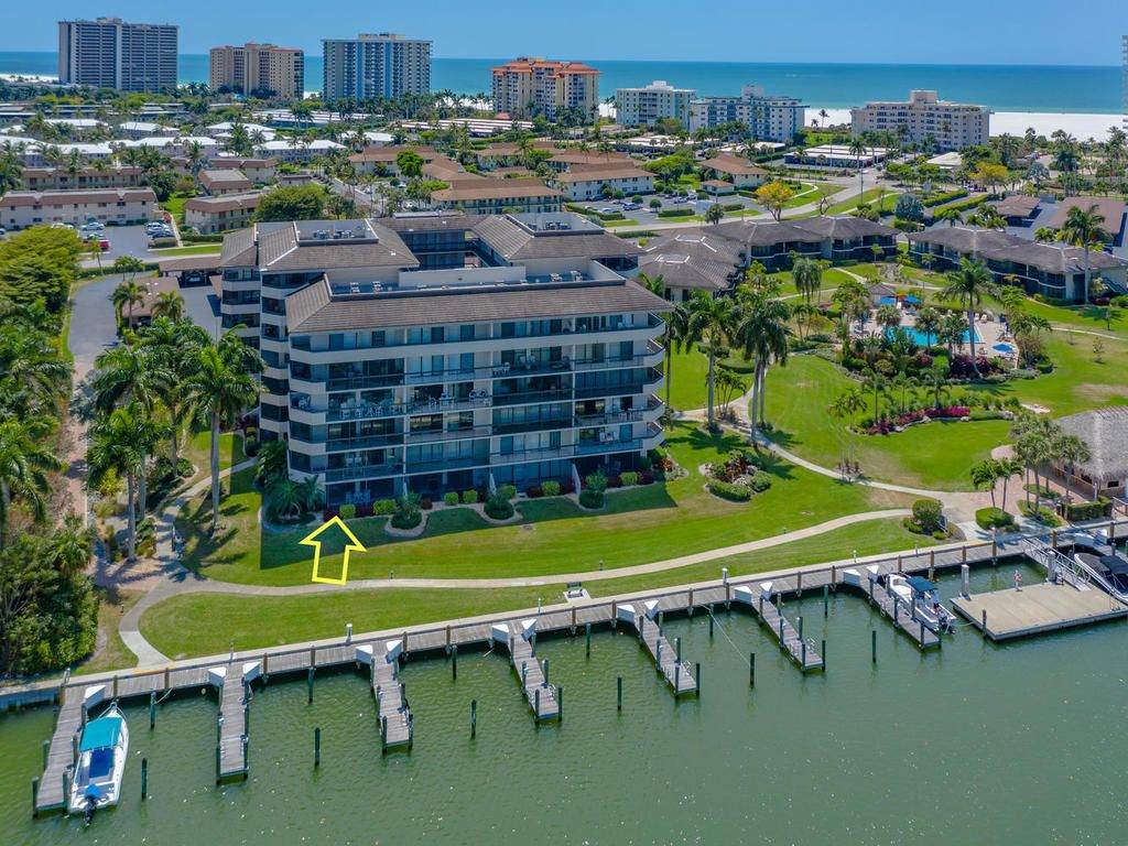 693 Seaview Court - Photo 1