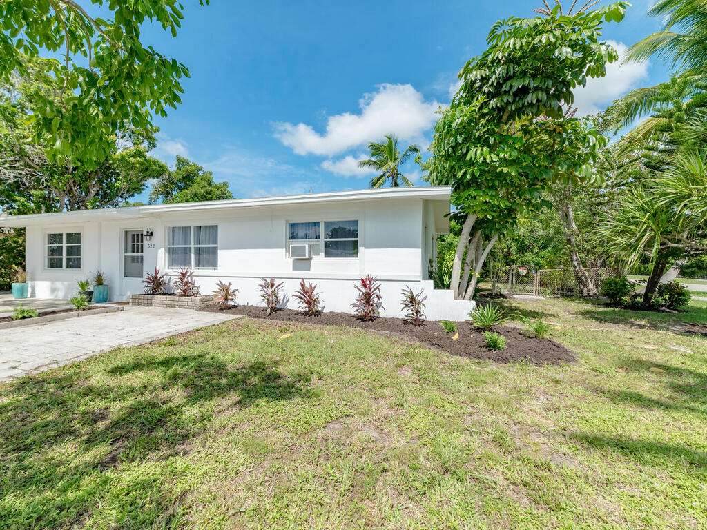 522 5TH Avenue - Photo 1