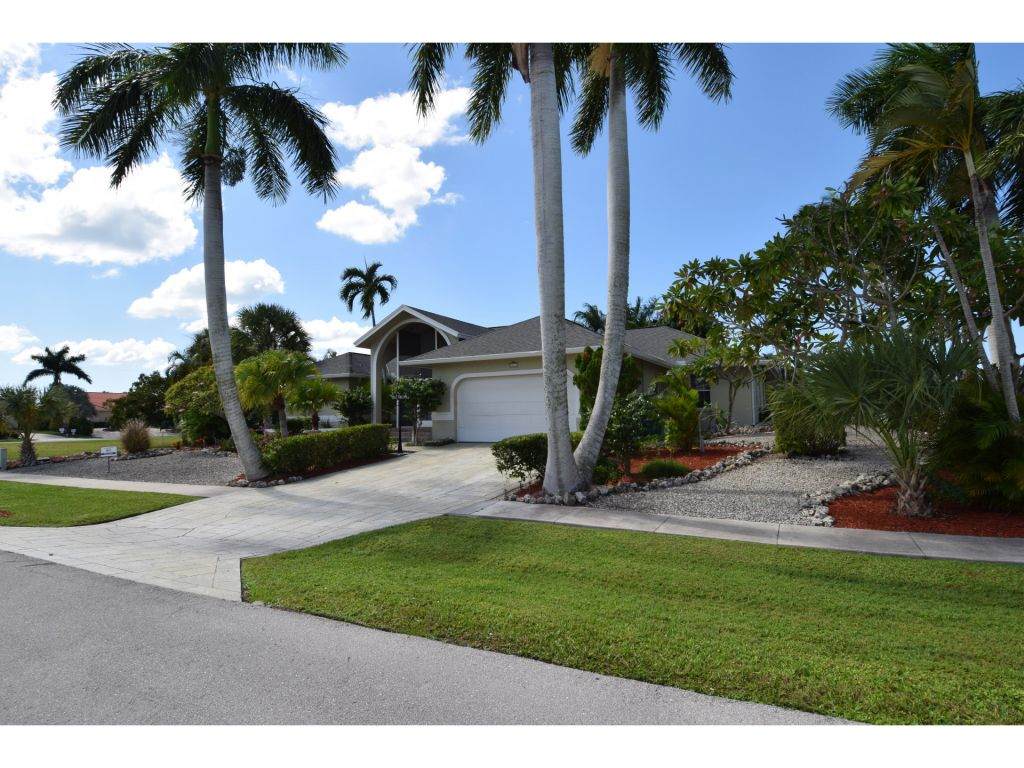 1581 Biscayne Way - Photo 1